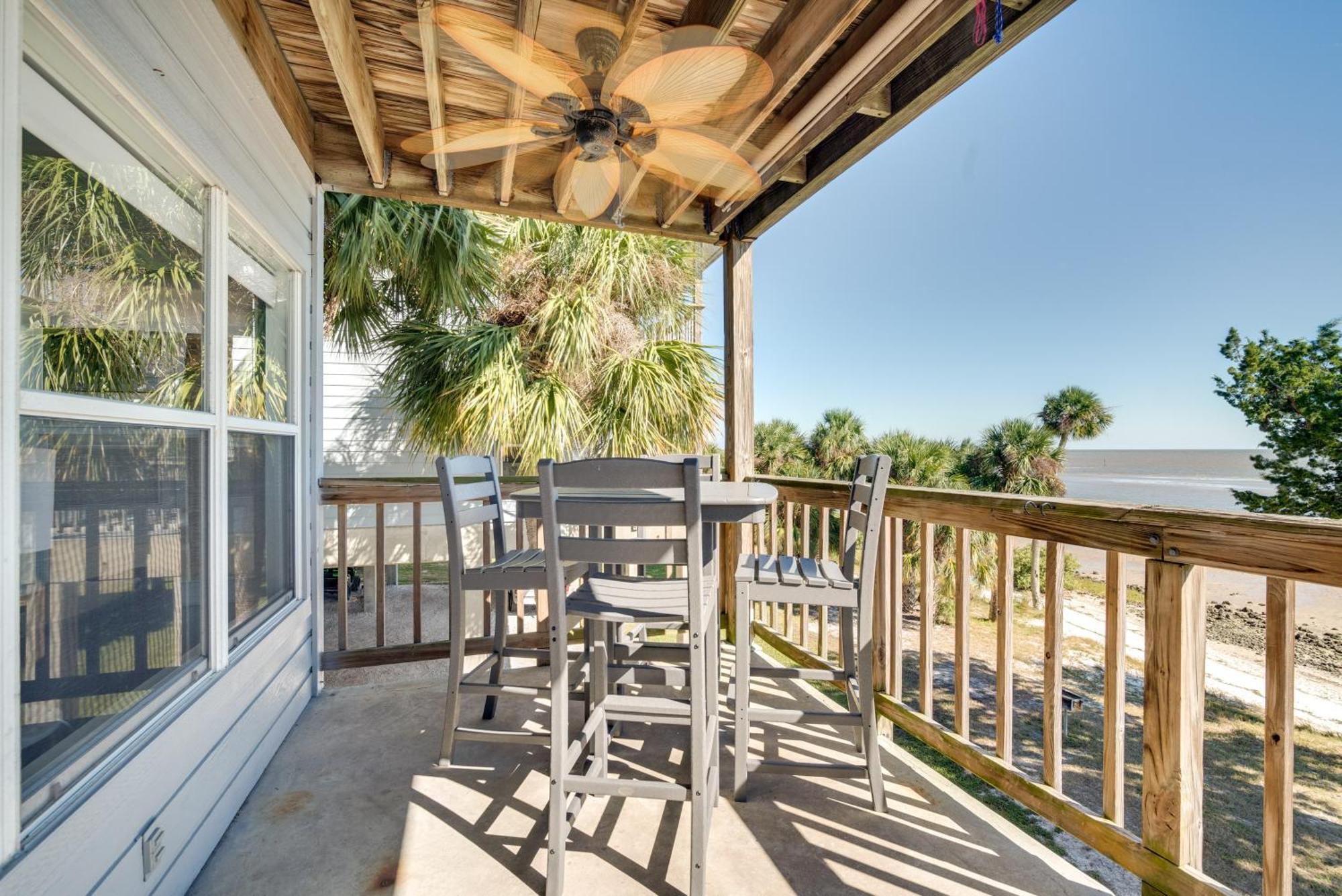 Cedar Key Condo With Balcony And Gulf Views! Εξωτερικό φωτογραφία