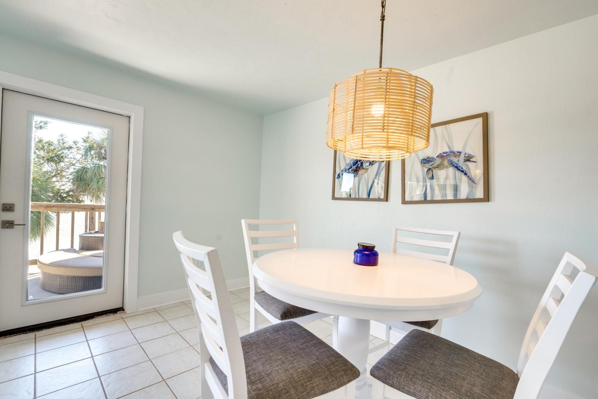 Cedar Key Condo With Balcony And Gulf Views! Εξωτερικό φωτογραφία